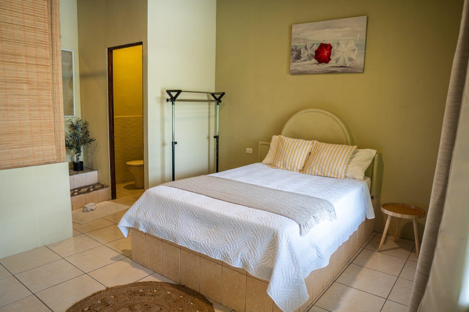 Hotel Y Cabinas Del Tropico Guápiles Eksteriør billede